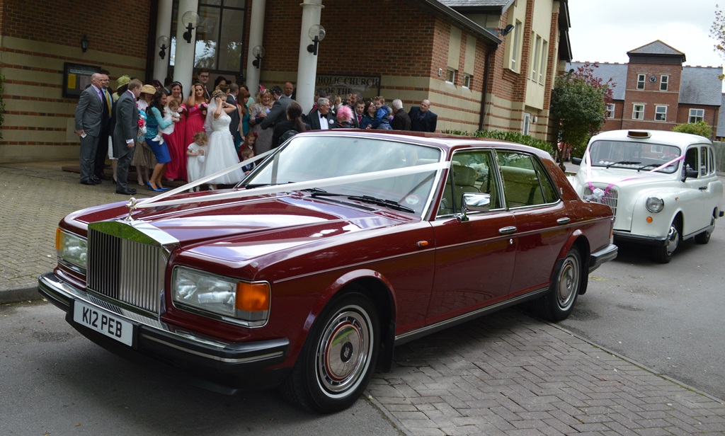 Wedding at the Sacred Heart Church in Royal Wootton Bassett