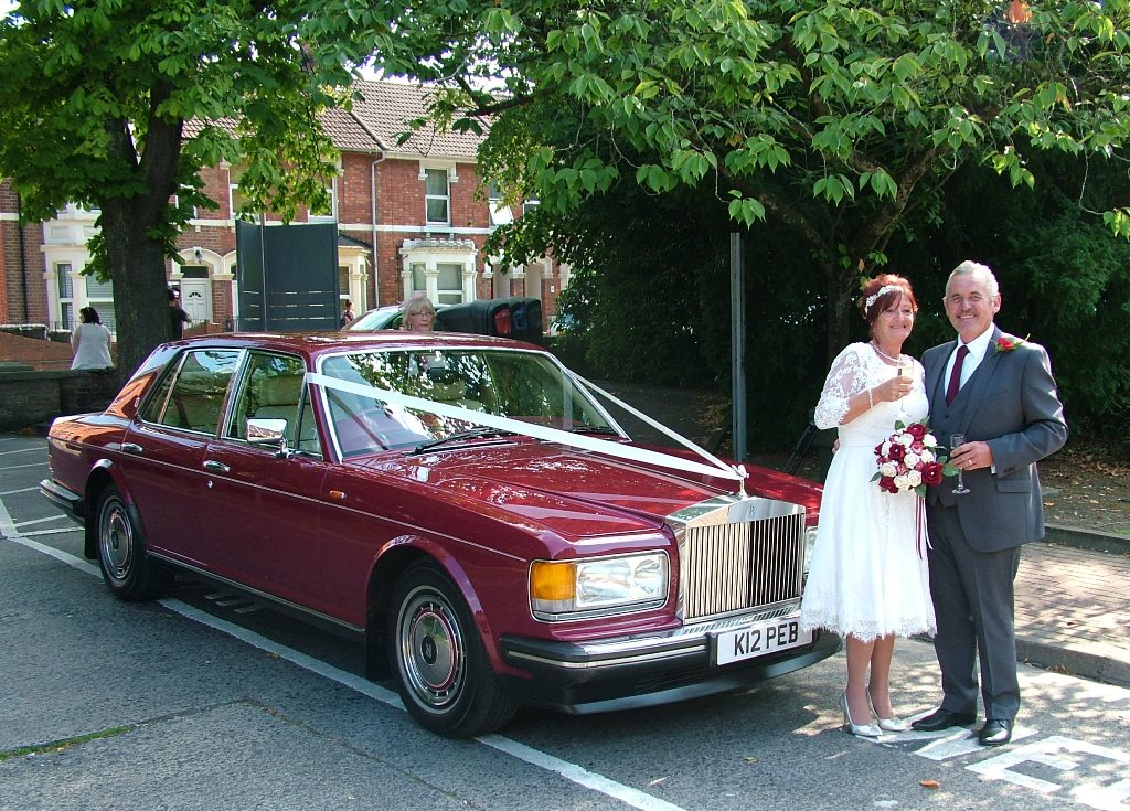 Rolls Royce wedding car for Rob and Fran