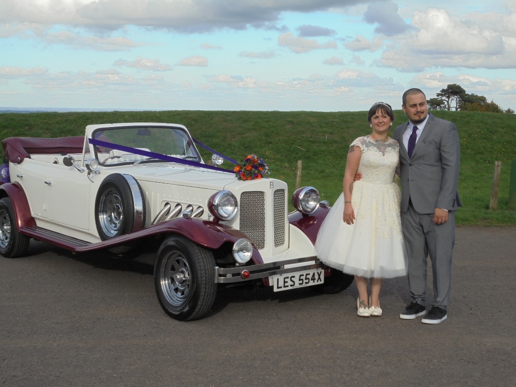 Photo Shoot at Barbury Castle for Leanne & Lee