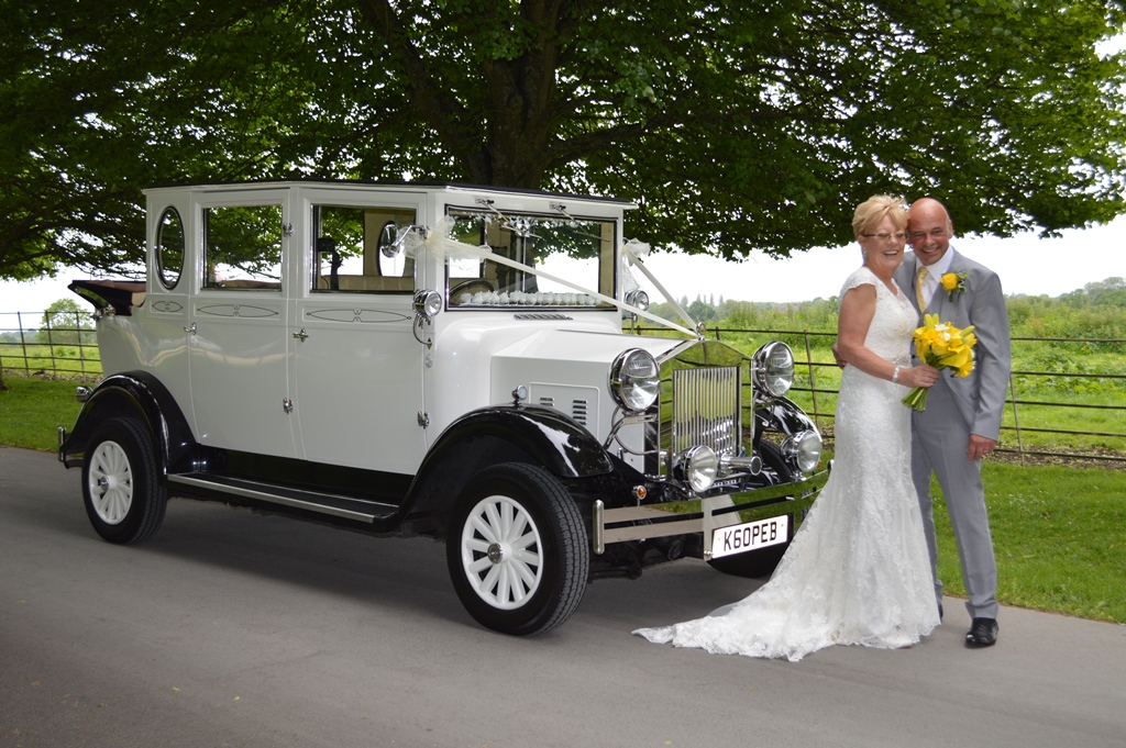 Judy & Geoff with Imperial wedding car