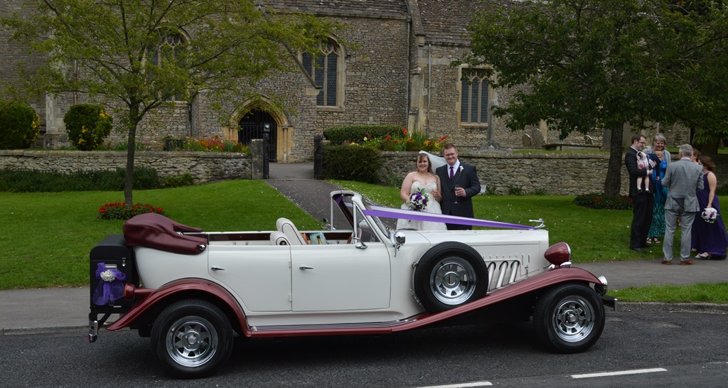 Beauford wedding car with Faye & Chris