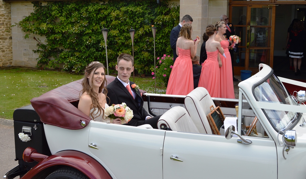 Beauford wedding car with Hannah & Matthew