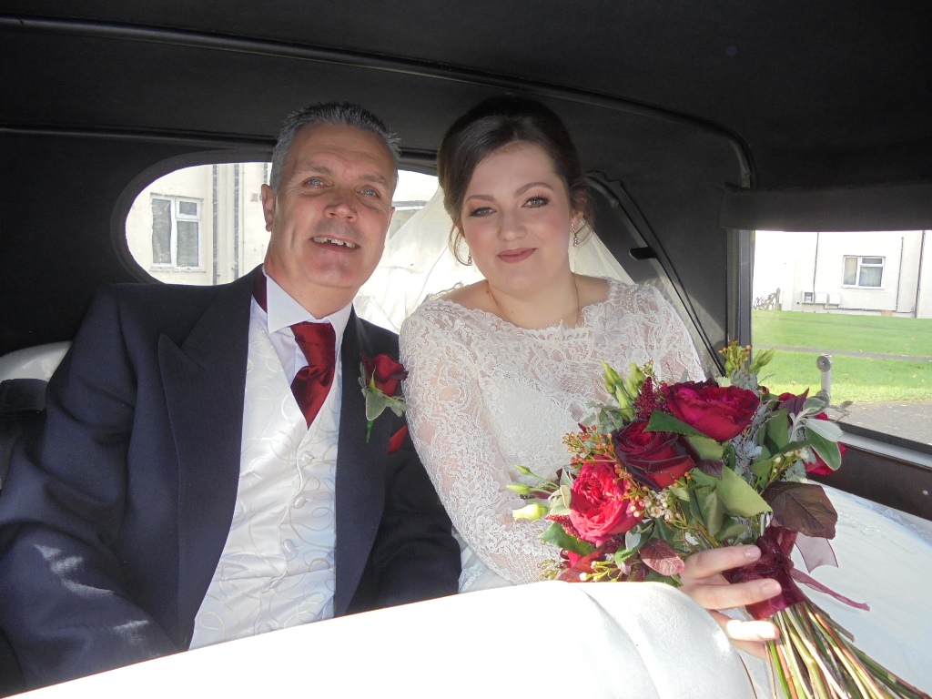 Sophie & her Father in Beauford wedding car