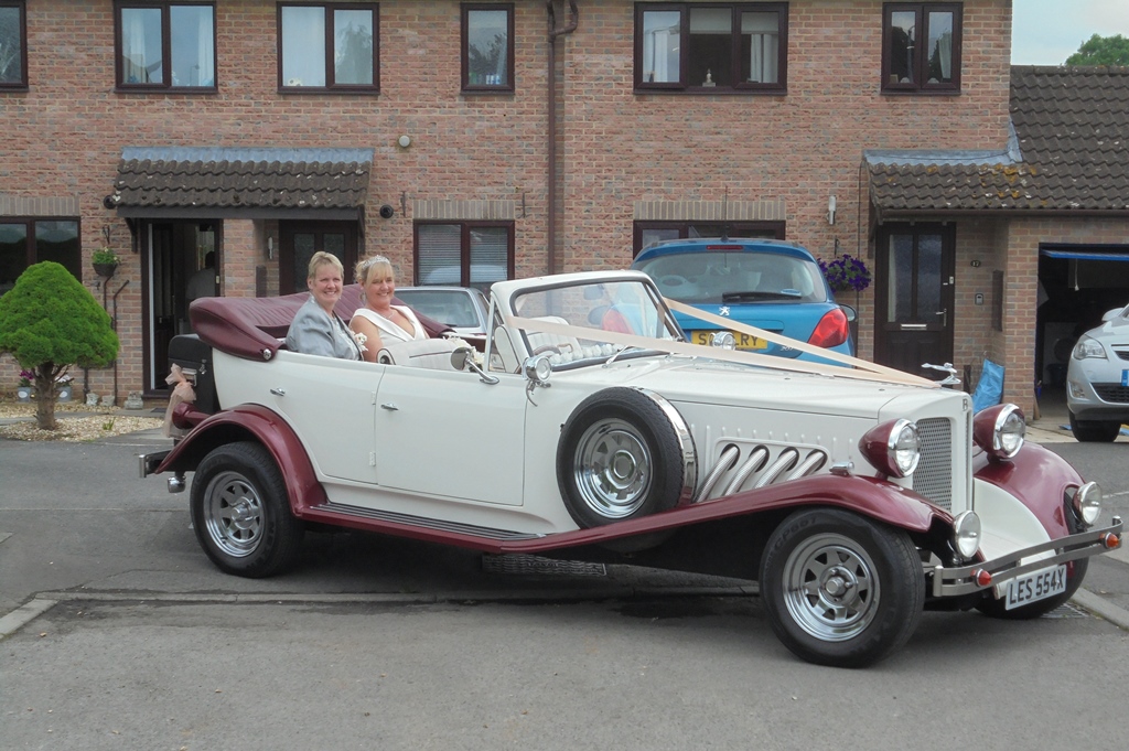 Devizes wedding Collecting Beverley before her wedding