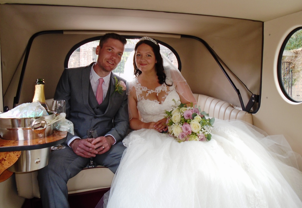 Gemma & Andy in Imperial wedding car