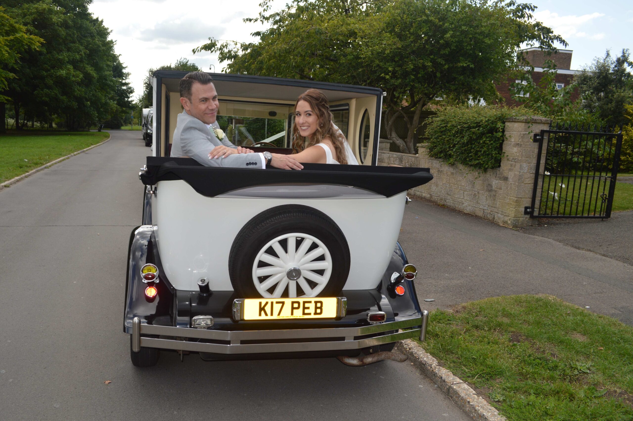 Swindon wedding for Kirsty and James 26 July 2024