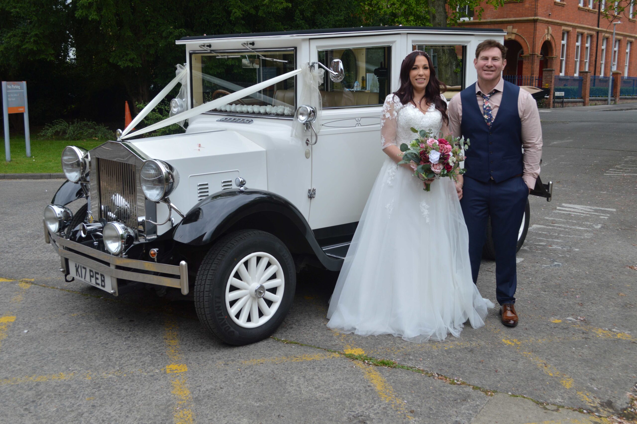 Swindon Register Office wedding for Lisa and David 26 April 2025